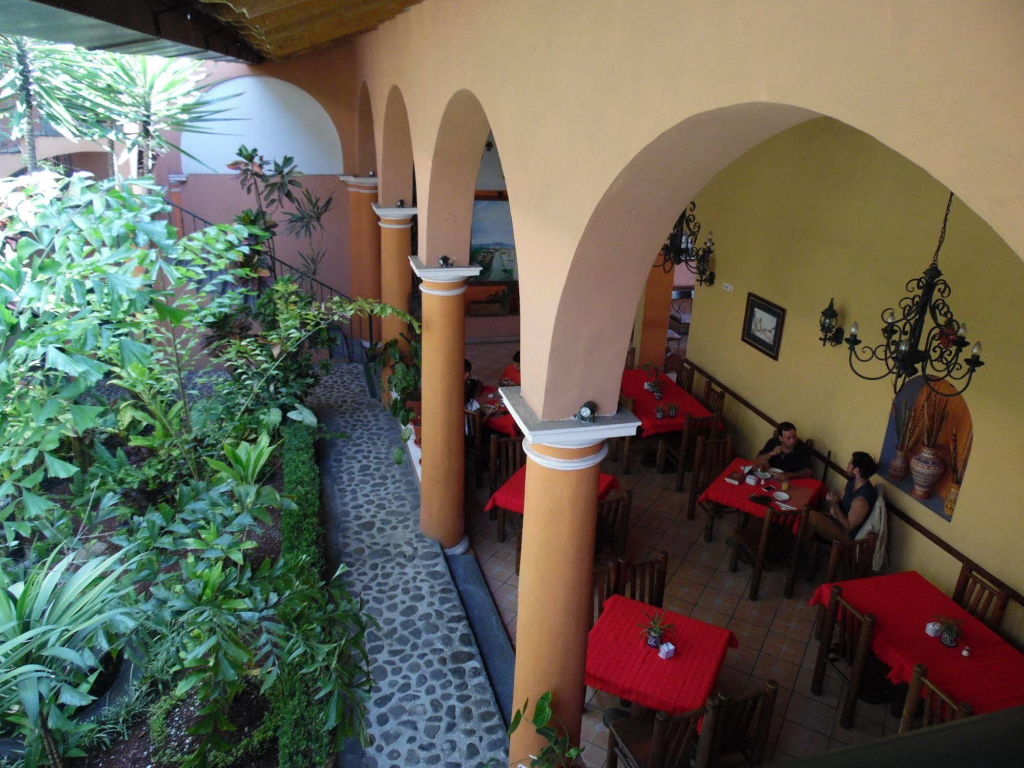 Hotel Posada San Jeronimo Коатепек Екстериор снимка
