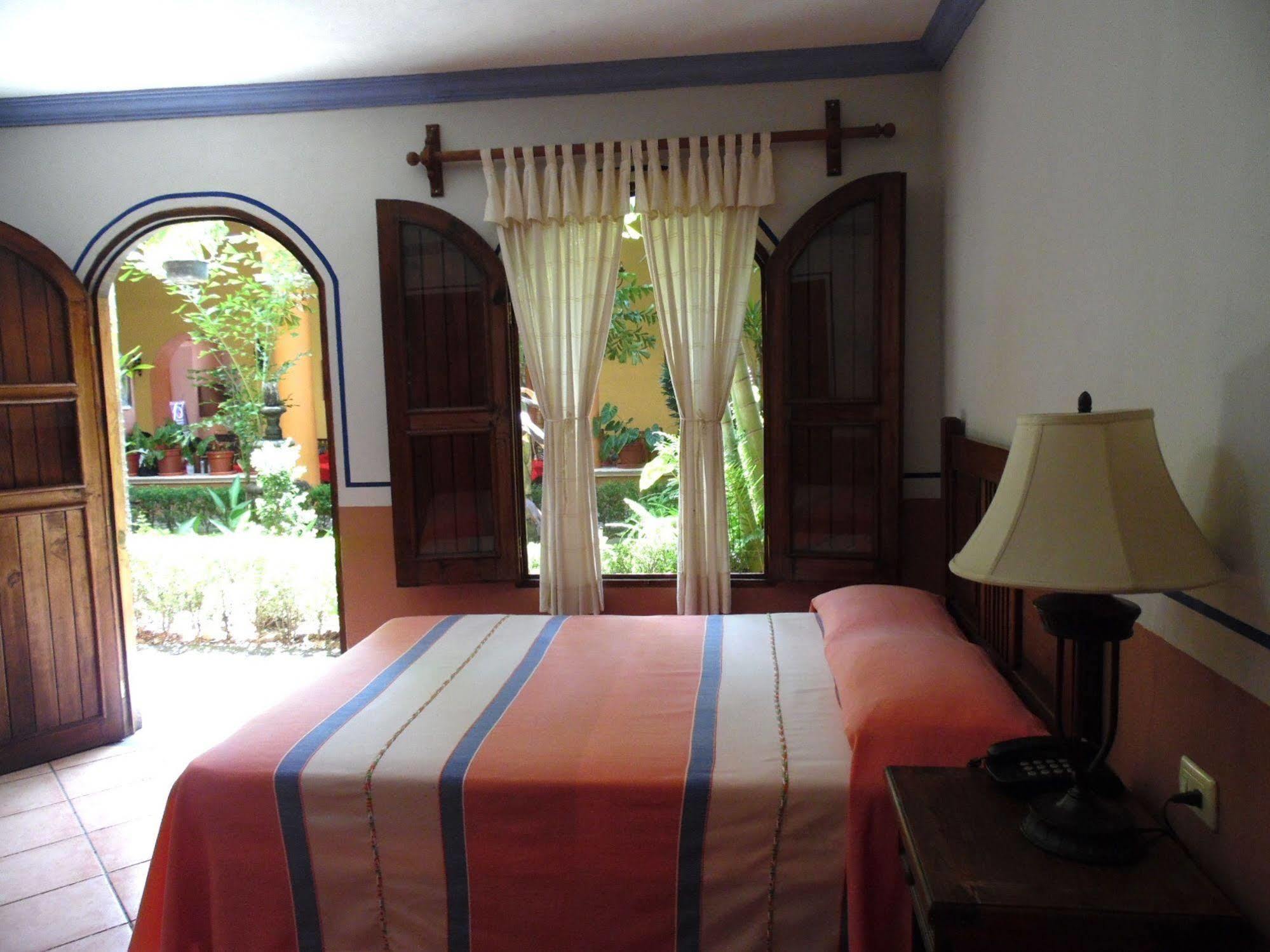 Hotel Posada San Jeronimo Коатепек Екстериор снимка